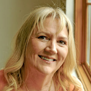 elizabeth-thomson