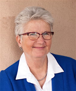 liz-stefanics