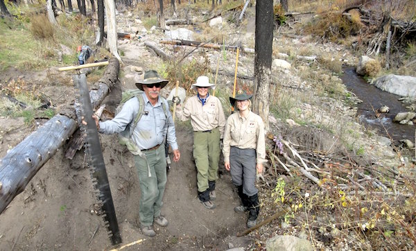 Volunteering on the Trails at Bandelier Volunteering on the Trails at Bandelier