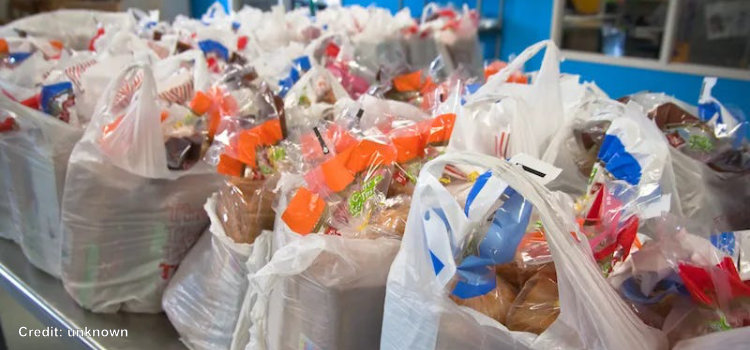 Ordinance Prohibiting Single-use Plastics Passes!